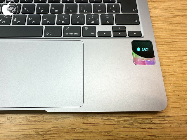 MacBook Air (M2, 2022)：M2 inside