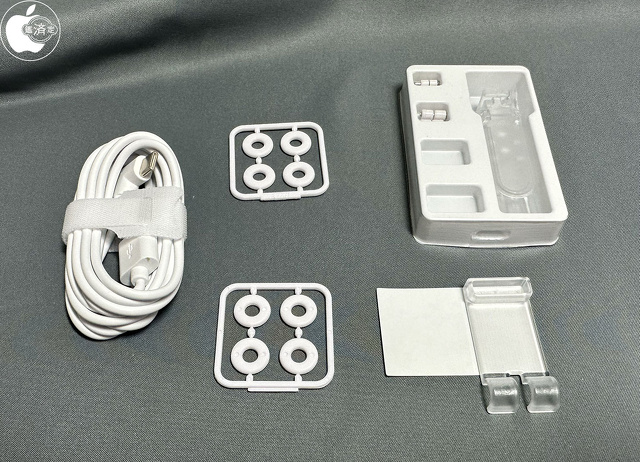 SwitchBotカーテンの同梱品