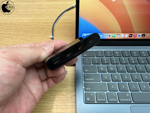 Belkin USB-C to 4ポートUSB-Cハブ