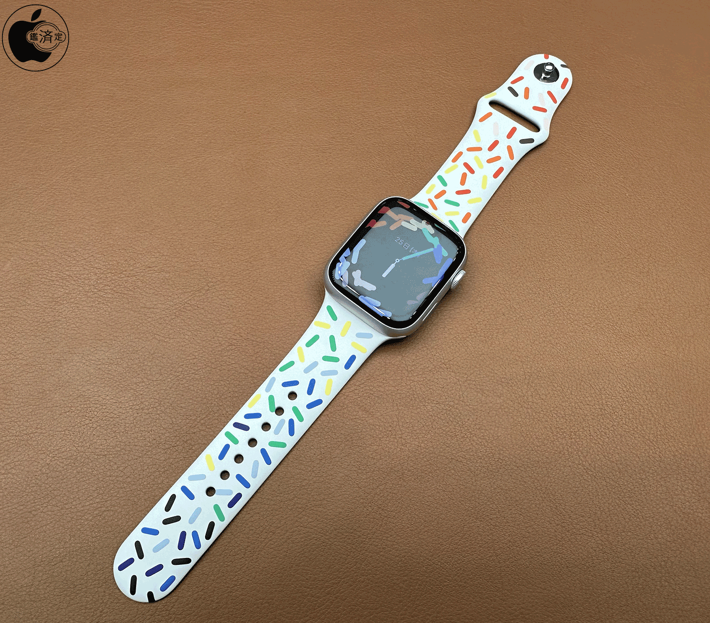 Apple Watch Nike Pride Edition スポーツバンド