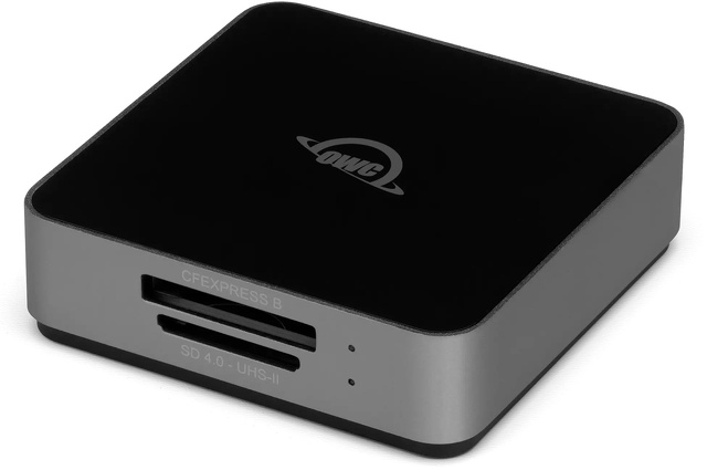 Atlas Dual CFexpress Type B/SDカードリーダー