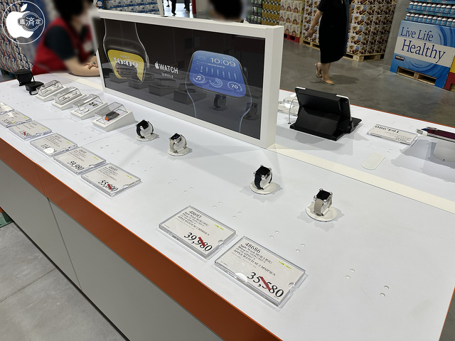 コストコ守山倉庫店：Apple製品の展示