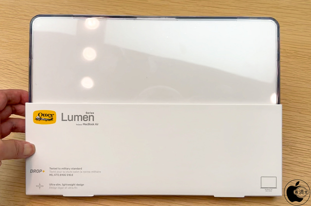 OtterBox Lumen Series Case for MacBook Air