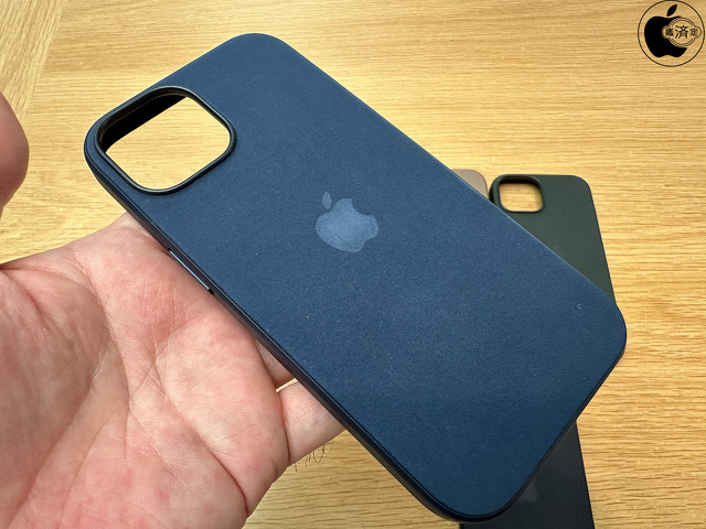 MagSafe対応iPhone 15ファインウーブンケース