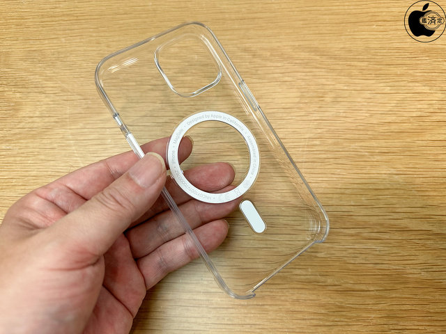 MagSafe対応iPhone 15クリアケース