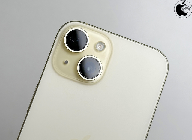iPhone 15：背面カメラ
