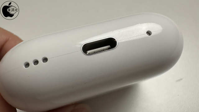 極美品　2024年10月購入品　AirPods Pro 第2世代 USB-C Amazon.co.jp: 【整備済み品】 Apple AirPods Pro（第2世代