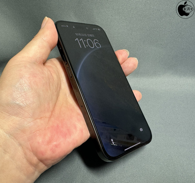 TORRAS GlassGo Ultra for iPhone 15 Pro