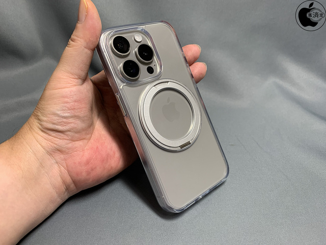 TORRAS UPRO Ostand R for iPhone 15 Pro