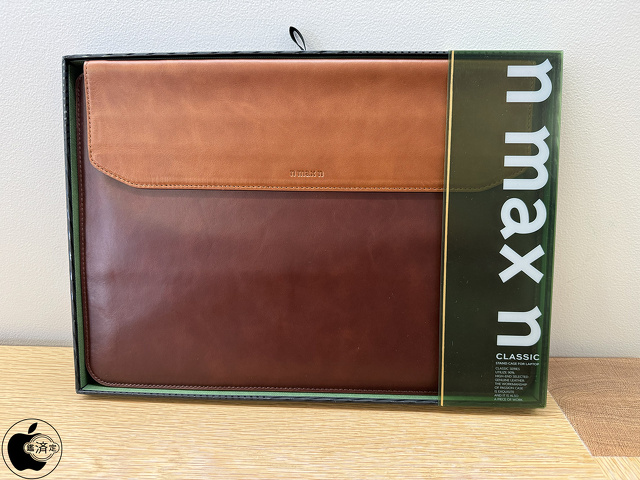 Genuine Leather Sleeve case “Fleeve” for laptop 13inch