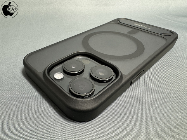 TORRAS UPRO Pstand for iPhone 15 Pro