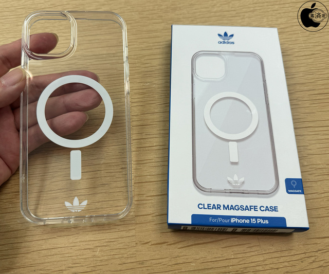 adidas Originals MagSafe Clear iPhone 15 Plus