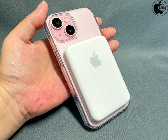 Air Jacket Hybrid Magsafe for iPhone 15：Apple MagSafeバッテリーパック