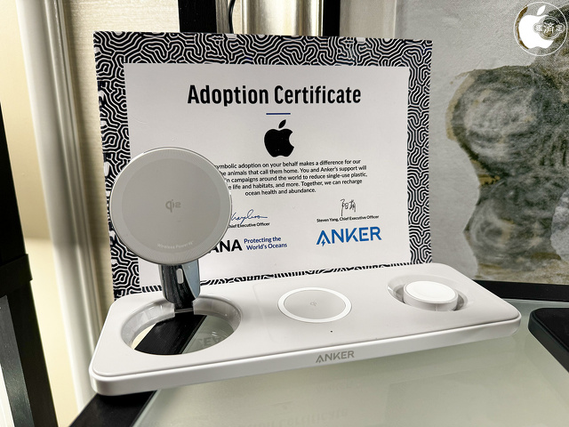 Anker MagGo Wireless Charging Station (15W, 3-in-1 Pad)