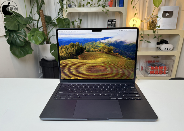 Apple MacBook Air 13インチ (M3チップ) ミッドナイト 新品未開封】M3チップ搭載13インチMacBook Air - ミッドナイト