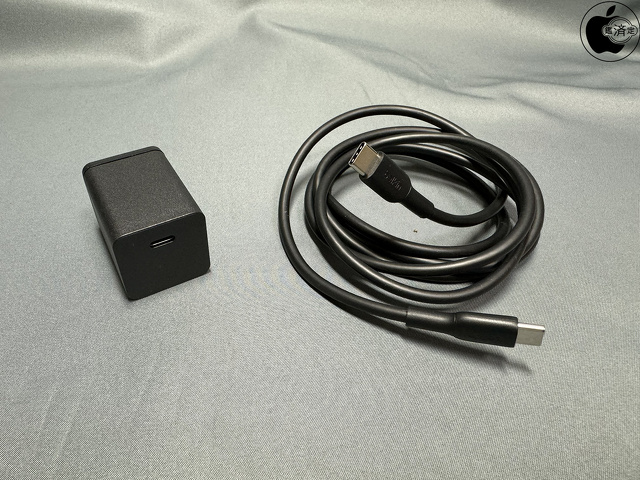 Belkin Auto-Tracking Stand Pro with DockKit同梱品