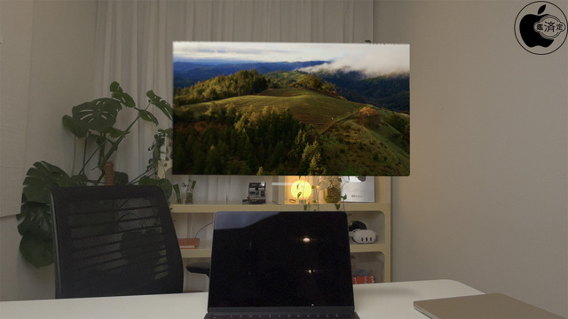 MacBook Air (13-inch, M3, 2024)：Apple Vision Pro