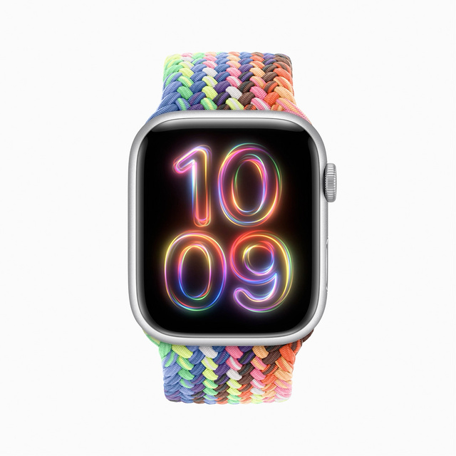 Apple Watchプライドエディションブレイデッドソロループ