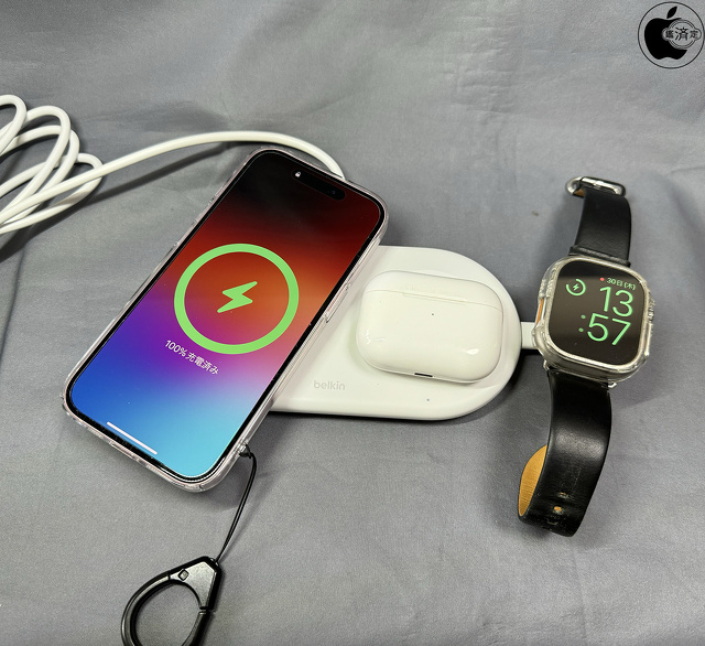 BoostCharge Pro Qi2 3-in-1 ワイヤレス充電パッド 15W