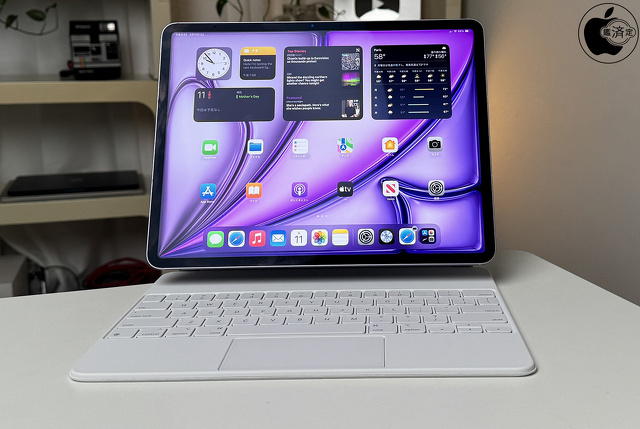 13インチiPad Air（M2）用Magic Keyboard