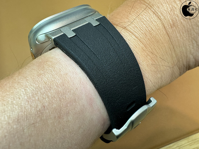 Apple Watch Ultra 2：コンフォートシリコンバンド