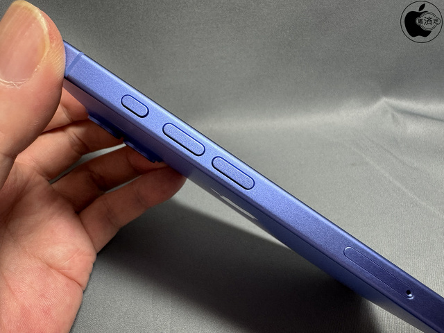 iPhone 16：アクションボタン