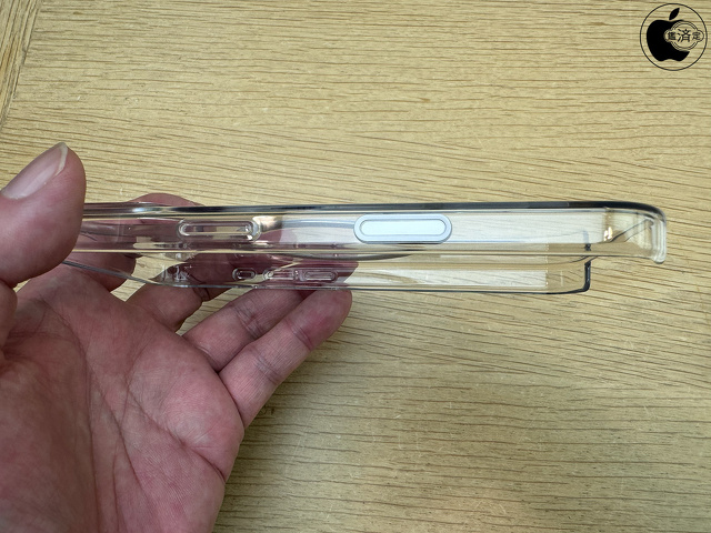 MagSafe対応iPhone 16 Proクリアケース