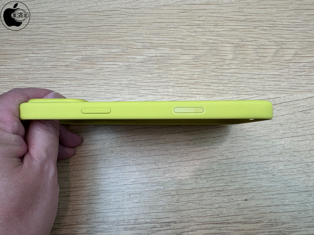 MagSafe対応iPhone 16 Proシリコーンケース