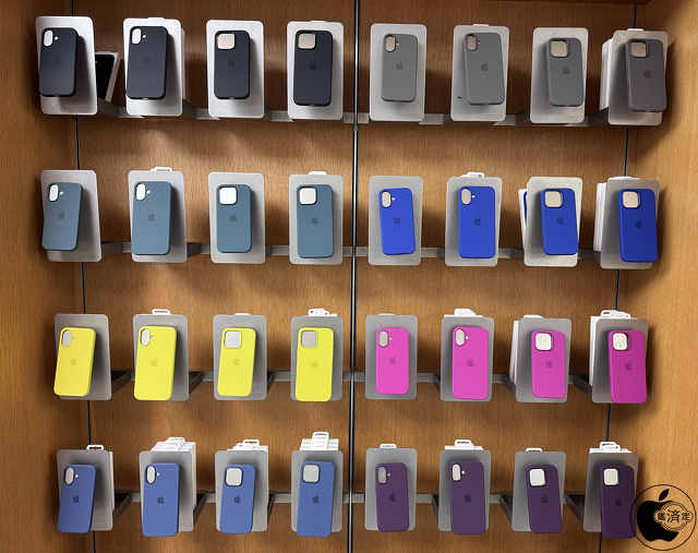 MagSafe対応iPhone 16 Proシリコーンケース