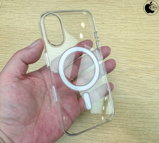 MagSafe対応iPhone 16 Proクリアケース