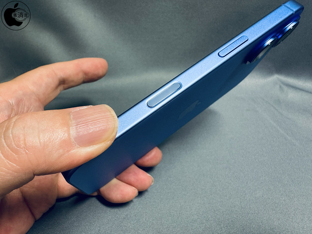 iPhone 16：カメラコントロール