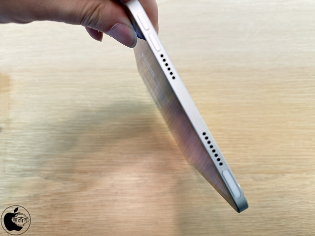 iPad mini（A17 Pro）：Touch IDセンサー