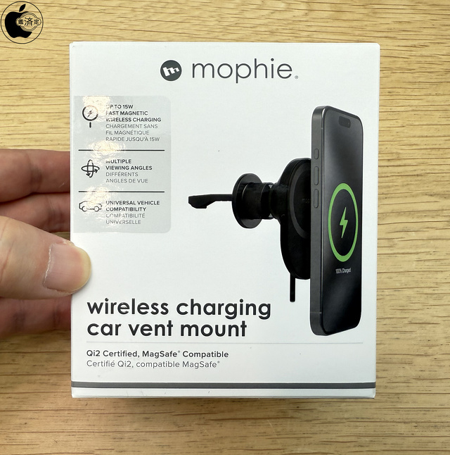 mophie Magnetic Wireless Charging Car Vent Mount（MagSafe対応）