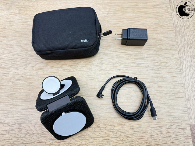 Belkin 2-in-1 Magnetic Charging Travel Pad