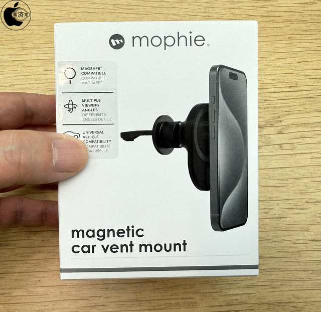 mophie Magnetic Car Vent Mount