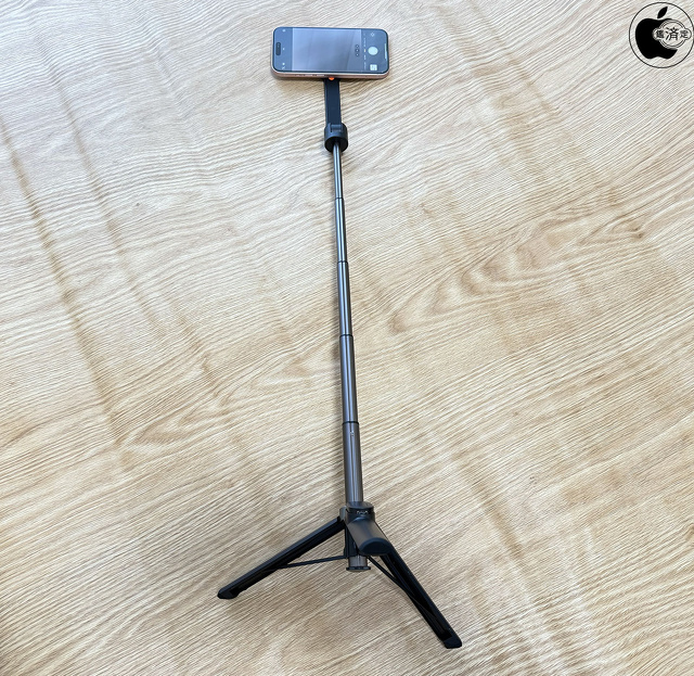 ShiftCam SnapStand Selfie