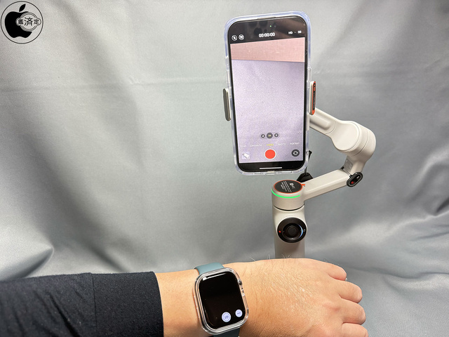 Insta360 Flow 2 Pro：Apple Watch