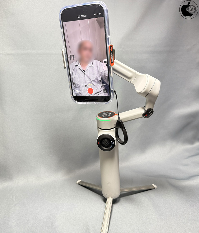 Insta360 Flow 2 Pro：iPhone 16