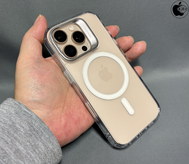 ESR iPhone 16 Pro Classic Hybrid with Stash Stand (HaloLock + Camera Control)