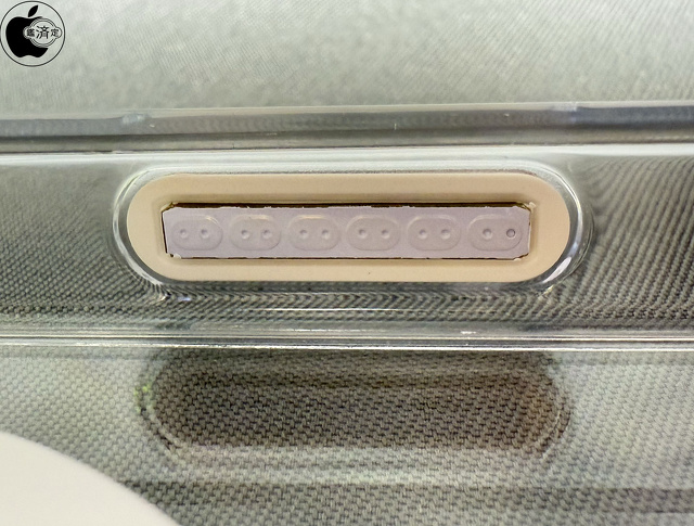 ESR iPhone 16 Classic Hybrid (HaloLock + Camera Control):カメラコントロール・ケース・インターフェース