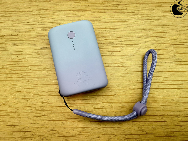 Nimble CHAMP Dual USB-C Portable Charger - グレイシャルブルーラベンダー
