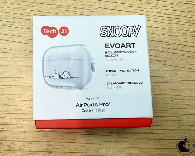 Tech21 EvoArt Snoopy Case for AirPods Pro 2 - チェリーブロッサム