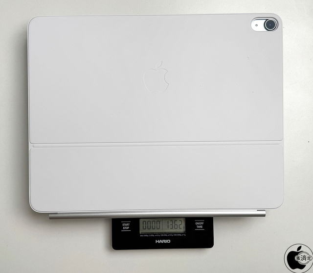 iPad Air 13-inch (M3)+13インチiPad Air(M3)用Magic Keyboardの総重量