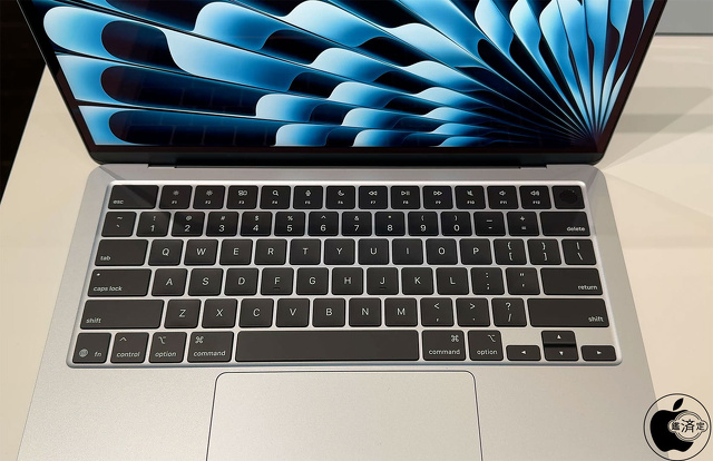 MacBook Air (M4, 2025)キーボード