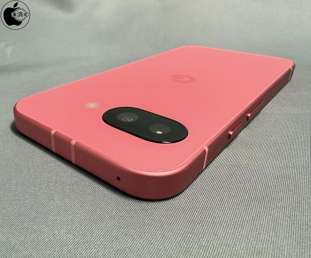 Google Pixel 9a背面カメラ