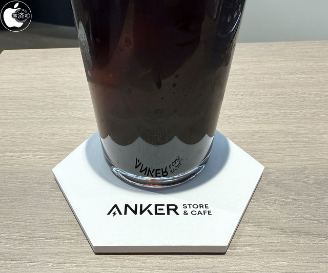 Anker Store & Cafeオリジナルデザインコースター