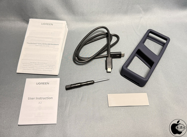 UGREEN D705の同梱品