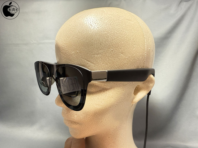 XREAL One：ダミーヘッド