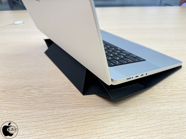 MOFT多機能キャリーケース for MacBook Pro