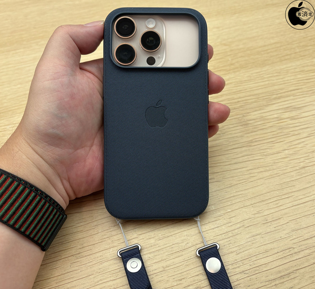 MagSafe対応iPhone 17 Proテックウーブンケース:iPhone 16 Proの背面側